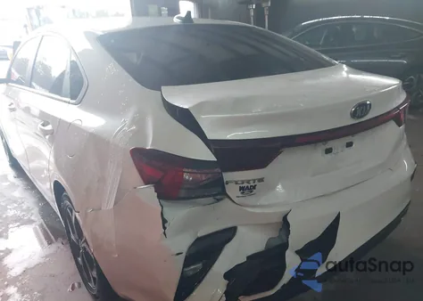 2021 Kia Forte Lxs z USA, uszkodzony, nr VIN 3KPF24AD1ME291652